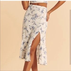 Abercrombie floral midi skirt - NWT